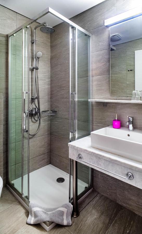 Nefeli Otel Áyios Nikítas